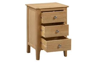 Julian Bowen 3-Drawer Bedside Table in Oak Wood